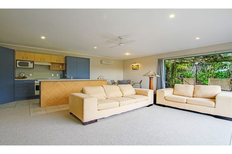 Photo of property in 8 Scoresby Street, Opua, 0200