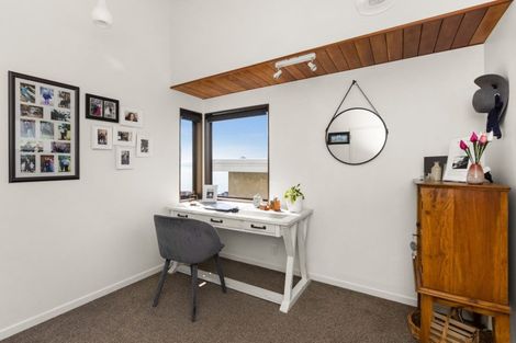 Photo of property in 159 Thompson Road, Bluff Hill, Napier, 4110