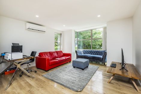 Photo of property in 18 Windfola Parkway, Takanini, 2112