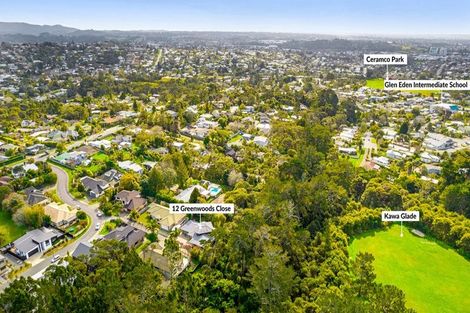 Photo of property in 12 Greenwoods Close, Titirangi, Auckland, 0604