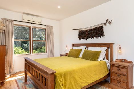 Photo of property in 16 Downes Street, Titahi Bay, Porirua, 5022