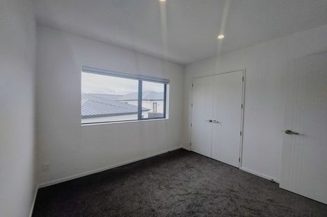 Photo of property in 4 Croatia Avenue, Huapai, Kumeu, 0810