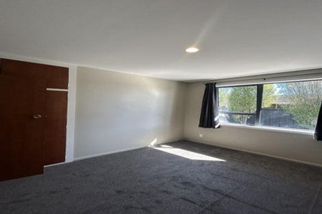 Photo of property in 135 Queenspark Drive, Parklands, Christchurch, 8083