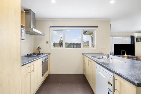 Photo of property in 231 Mark Avenue, Grenada Village, Wellington, 6037