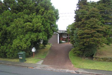Photo of property in 33 Lyttelton Avenue, Forrest Hill, Auckland, 0620