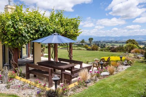 Photo of property in 138 Te Wharau Road, Gladstone, Masterton, 5883