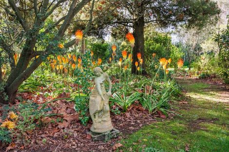 Photo of property in 1366 Rangiotu Road, Tiakitahuna, Palmerston North, 4477