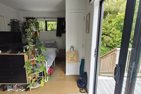 Photo of property in 8 Silverstream Road, Crofton Downs, Wellington, 6035