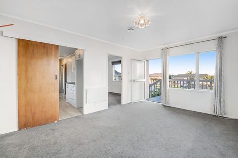 Photo of property in 11 Kawau View Road, Snells Beach, 0920