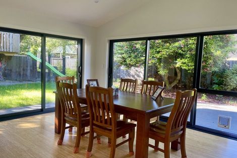 Photo of property in 242 Memorial Avenue, Burnside, Christchurch, 8053