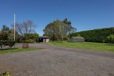 Photo of property in 239 Adelaide Road, Dannevirke, 4930
