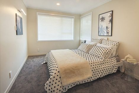 Photo of property in 15 Birkenhead Street, Avonhead, Christchurch, 8042