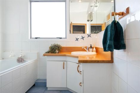 Photo of property in 54 Leefield Street, Blenheim, 7201