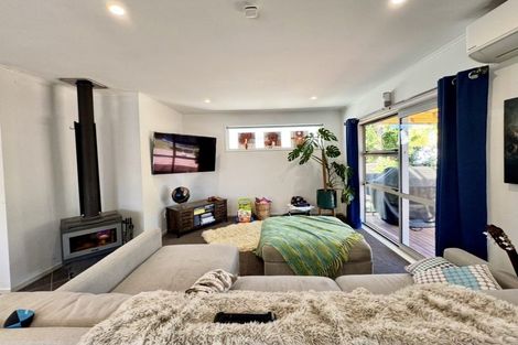 Photo of property in 39 Lockhart Avenue, Milson, Palmerston North, 4414