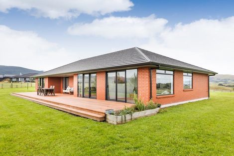 Photo of property in 117 Kingsdale Park Drive, Aokautere, Palmerston North, 4471