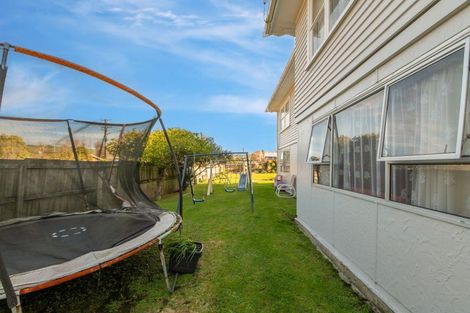 Photo of property in 2 Spencer Street, Western Heights, Rotorua, 3015