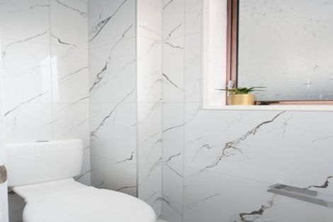 Photo of property in 90a Beaumonts Way, Manurewa, Auckland, 2102