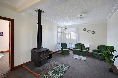 Photo of property in 9 Ossian Street, Milton, 9220