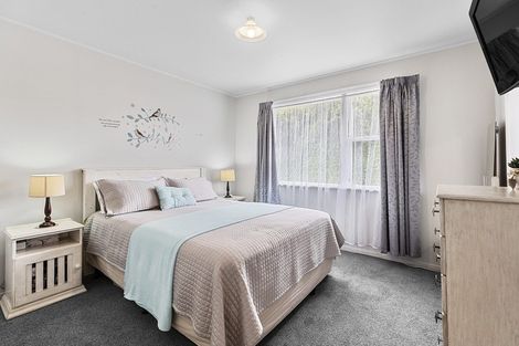 Photo of property in 2a Wilfred Street, Tawa, Wellington, 5028