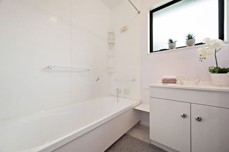 Photo of property in 1 Harper Place, Lake Coleridge, 7572