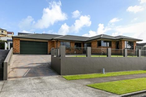Photo of property in 20 Barrett Road, Whalers Gate, New Plymouth, 4310