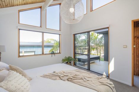 Photo of property in 8 Grey Avenue, Tairua, 3508