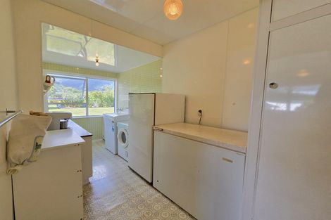 Photo of property in 44 Aylmer Street, Ross, 7812