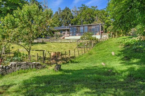 Photo of property in 1 Paratu Road, Richmond Downs, 3475