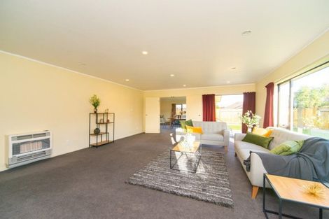 Photo of property in 49 Meridian Grove, Kelvin Grove, Palmerston North, 4414