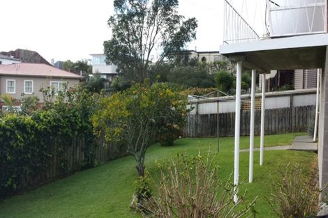 Photo of property in 3/264 Lake Road, Hauraki, Auckland, 0622