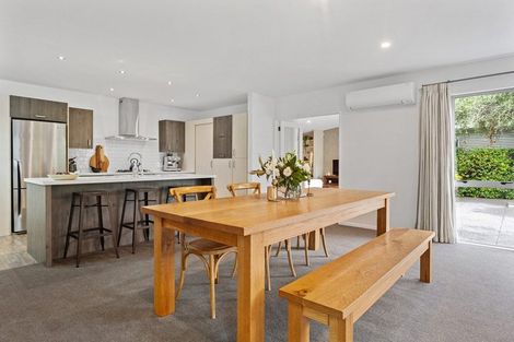 Photo of property in 56 Oxley Avenue, St Albans, Christchurch, 8014