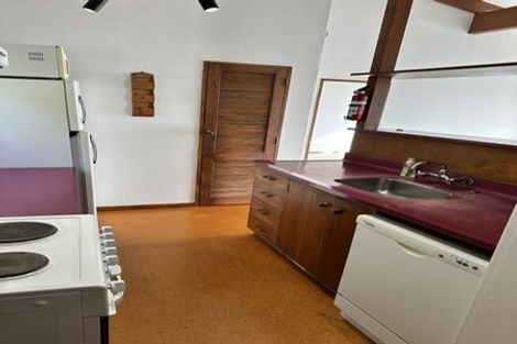 Photo of property in 421 Muritai Road, Eastbourne, Lower Hutt, 5013