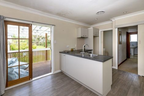 Photo of property in 36 Quinn Road, Levin, 5510