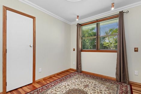 Photo of property in 7 Christopher Way, Paparangi, Wellington, 6037