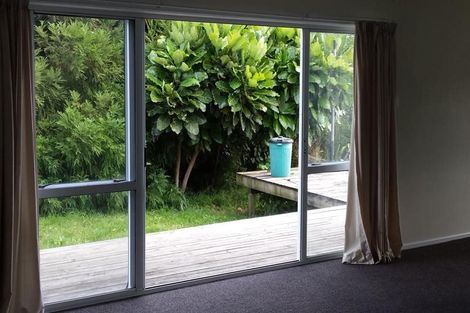 Photo of property in 6-8 Cumming Street, Okato, 4335