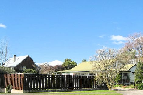 Photo of property in 15 Willow Grove, Waipukurau, 4200