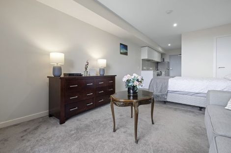 Photo of property in 209/8 Gray Avenue, Mangere East, Auckland, 2024