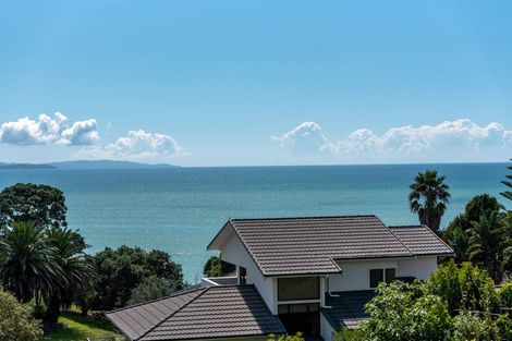 Photo of property in 32 Whale Cove, Stanmore Bay, Whangaparaoa, 0932
