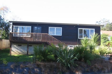 Photo of property in 10a Konini Road, Titirangi, Auckland, 0604