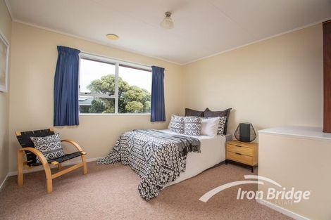 Photo of property in 78 Gloaming Hill, Titahi Bay, Porirua, 5022