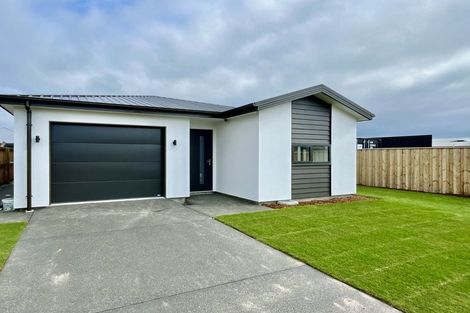 Photo of property in 13 Glendore Drive, Halswell, Christchurch, 8025
