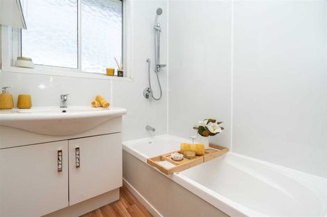 Photo of property in 17 Margaret Place, Deanwell, Hamilton, 3206