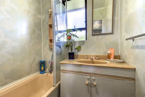 Photo of property in 6 Gwendoline Place, Glenview, Hamilton, 3206