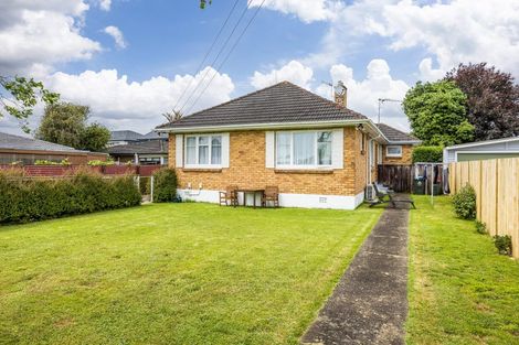 Photo of property in 1/2 Fergusson Avenue, Sandringham, Auckland, 1025