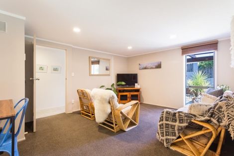 Photo of property in 1097 Papamoa Beach Road, Papamoa Beach, Papamoa, 3118