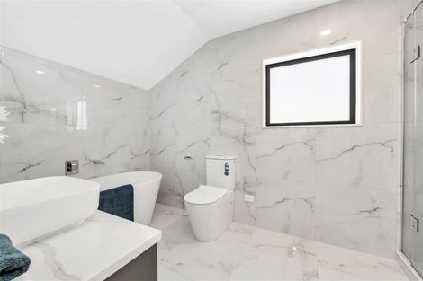 Photo of property in 18 Aklander Rise, Flat Bush, Auckland, 2019