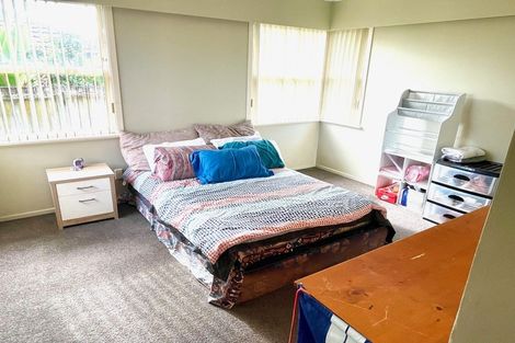 Photo of property in 18 Hunua Road, Papakura, 2110