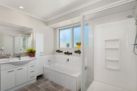 Photo of property in 6 Colesburg Lane, Waihi, 3610