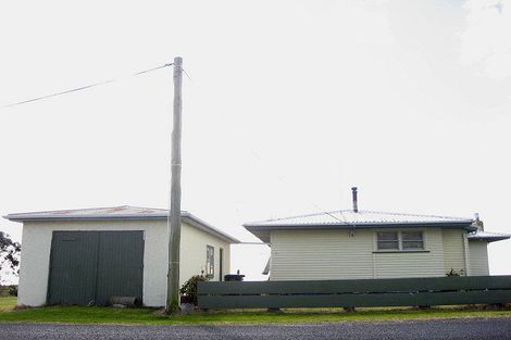 Photo of property in 2 Saint John Street, Matata, Whakatane, 3194