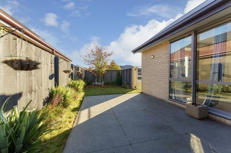 Photo of property in 9 Tangy Loch Lane, Broomfield, Christchurch, 8042